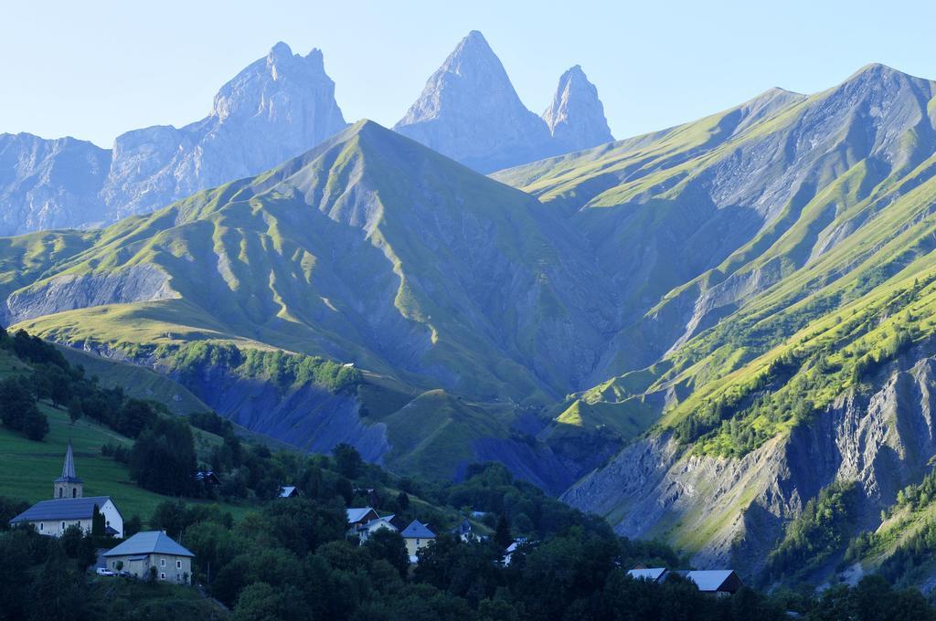 Goelia - Les Chalets Des Marmottes Сен-Жан-д'Арв Экстерьер фото